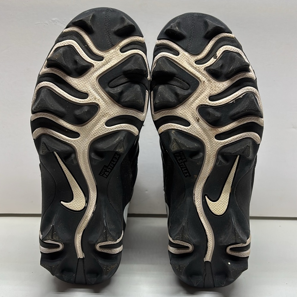 Kids Nike Cleats Black Youth Size 2.5 Velcro Strap - Picture 7 of 9